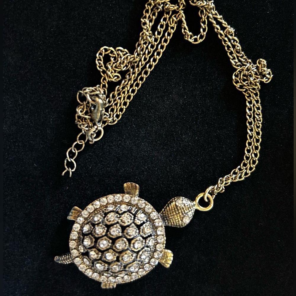 Vintage Turtle Rhinestone Necklace